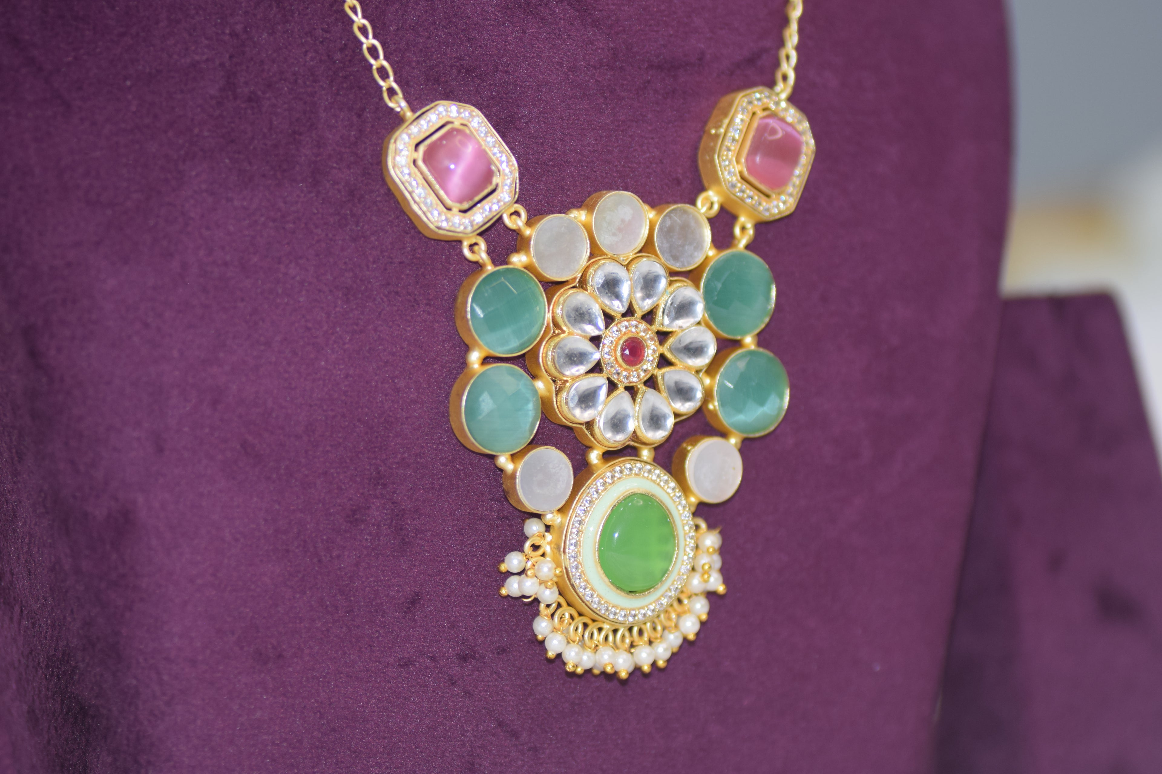 Golden Jewellery Set