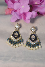 Multicolor Shiena Color Changeable Studs
