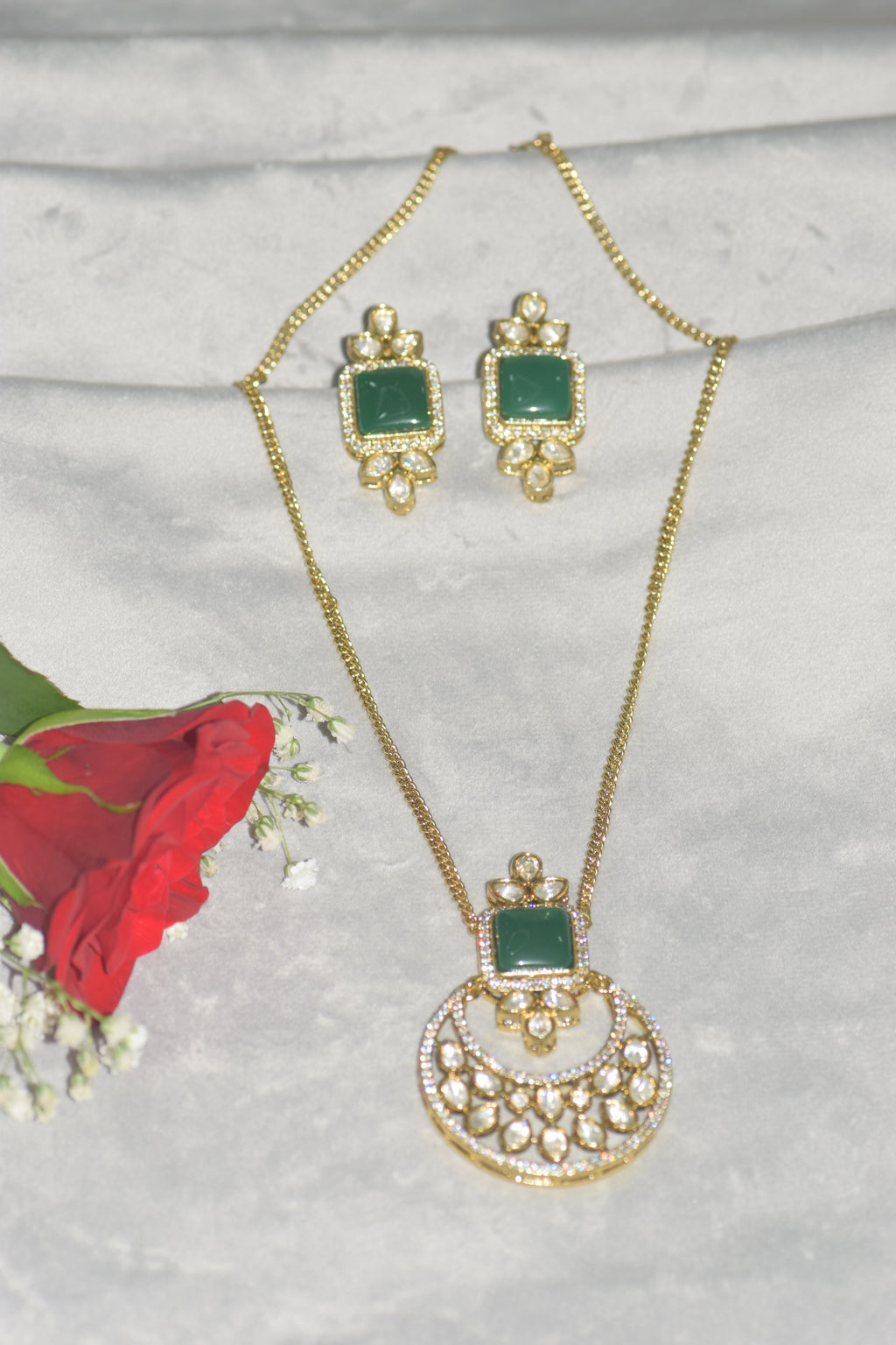 Classic Pendant - Green Colour