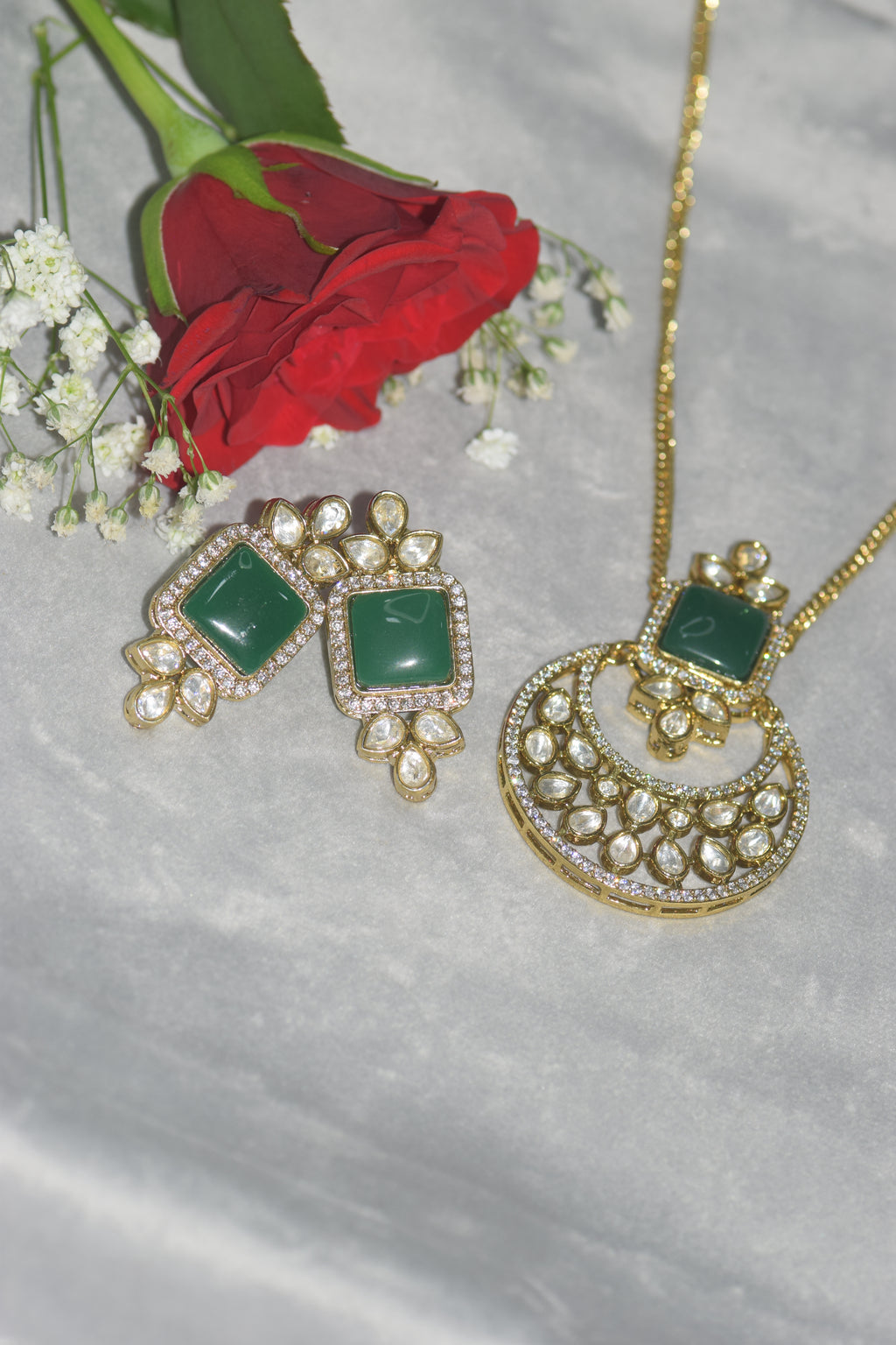 Classic Pendant - Green Colour