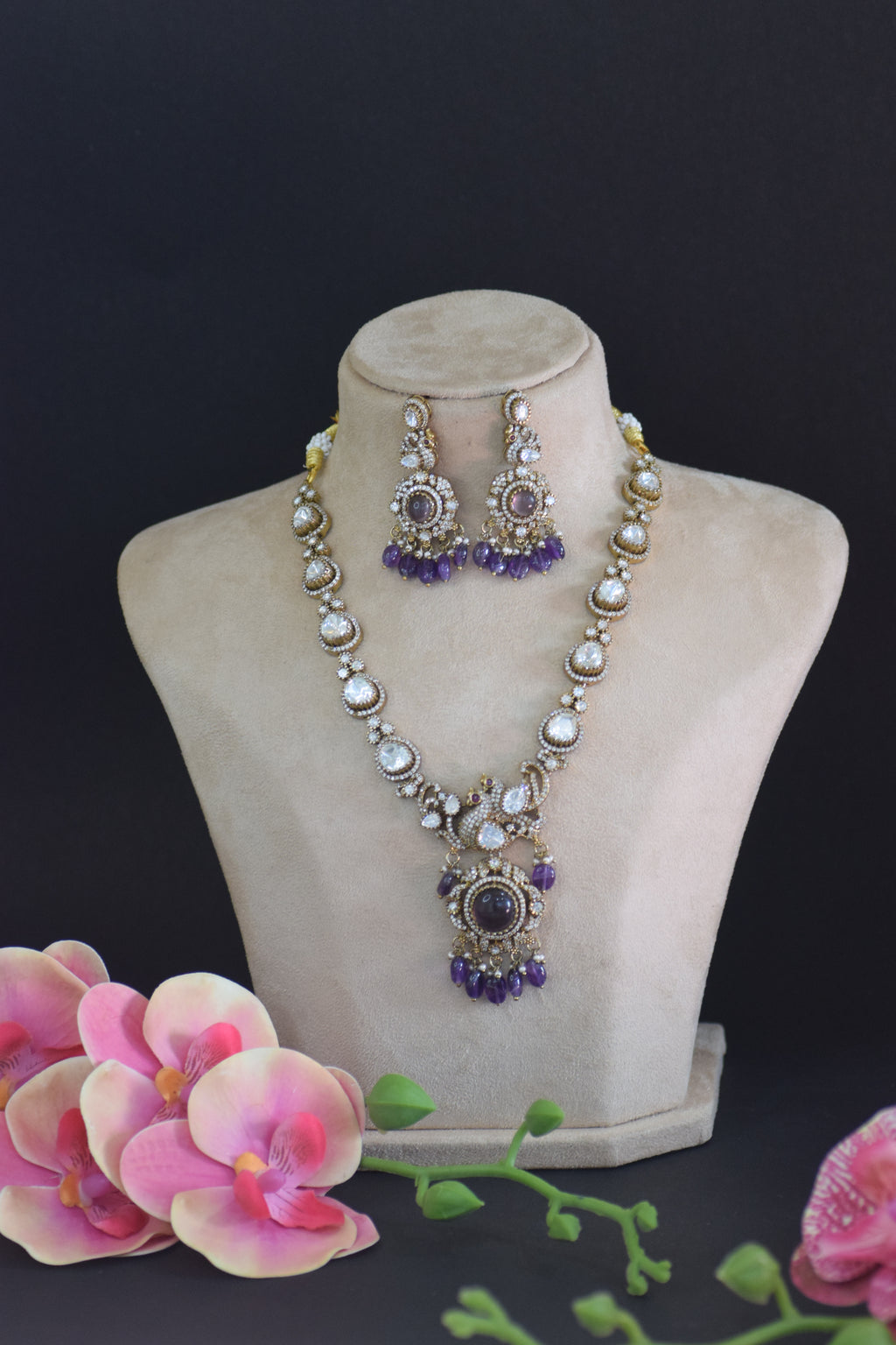 Vintage Victorian Peacock Necklace Set - Antique Gold Finish